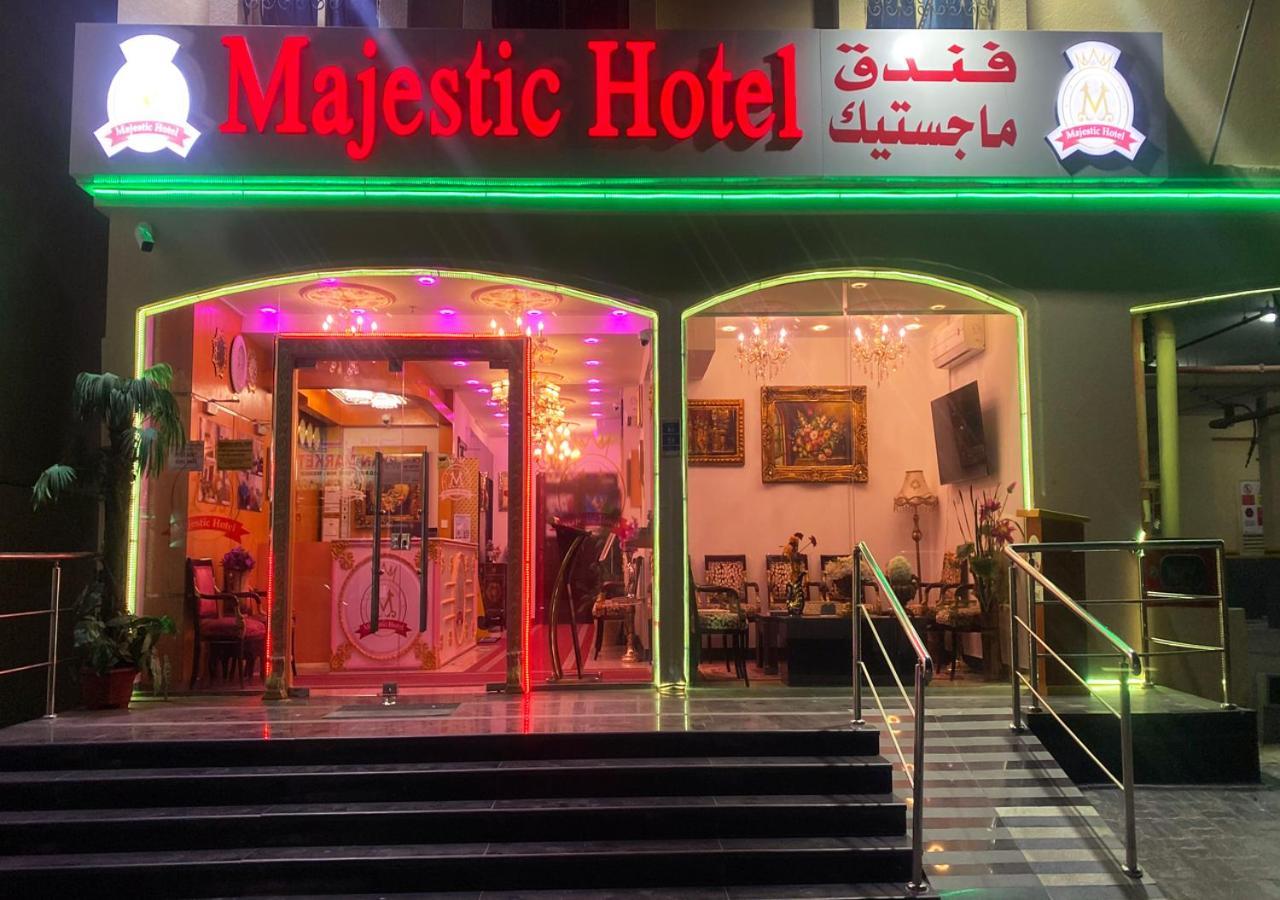 Majestic Hotel Ad Dawhah Esterno foto