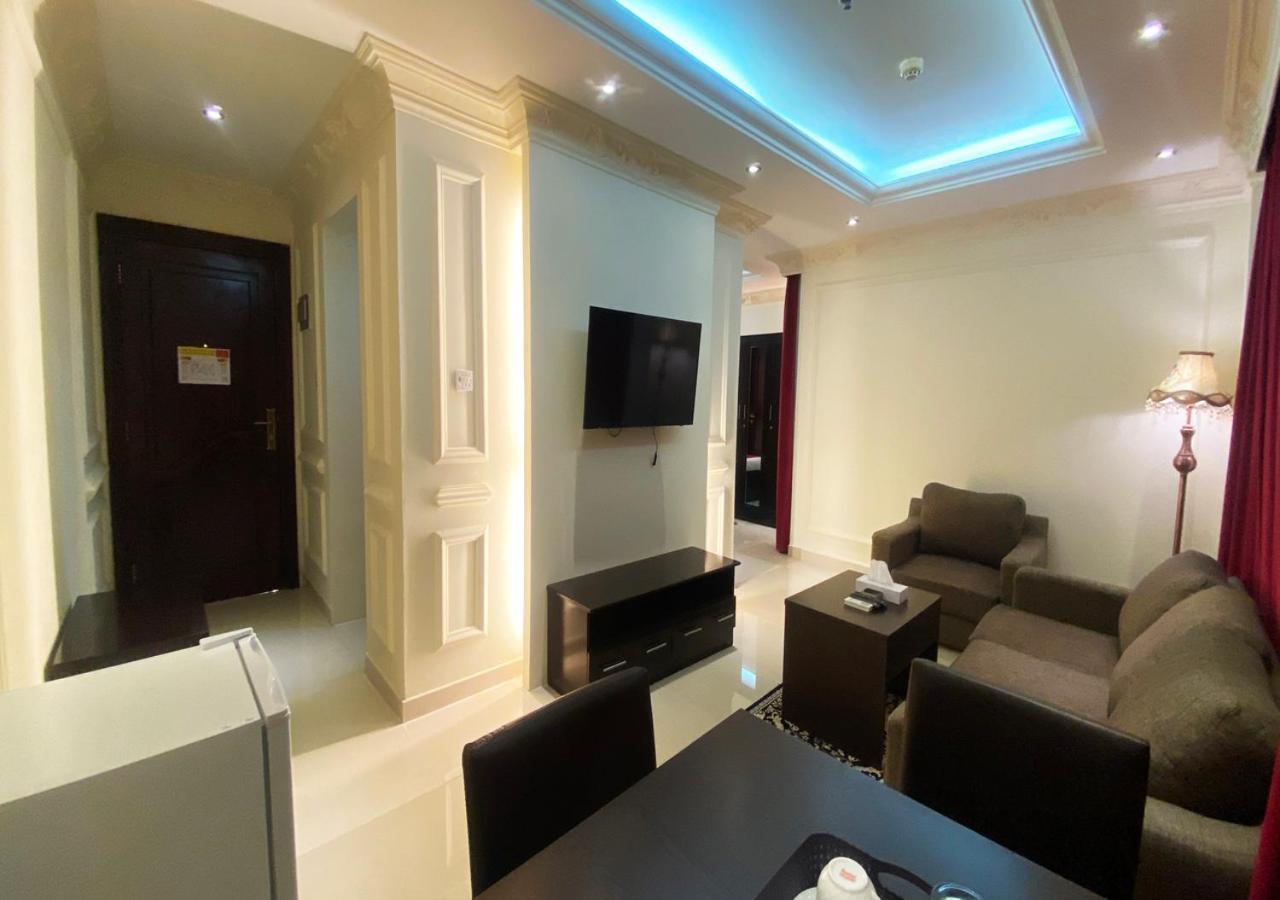 Majestic Hotel Ad Dawhah Esterno foto