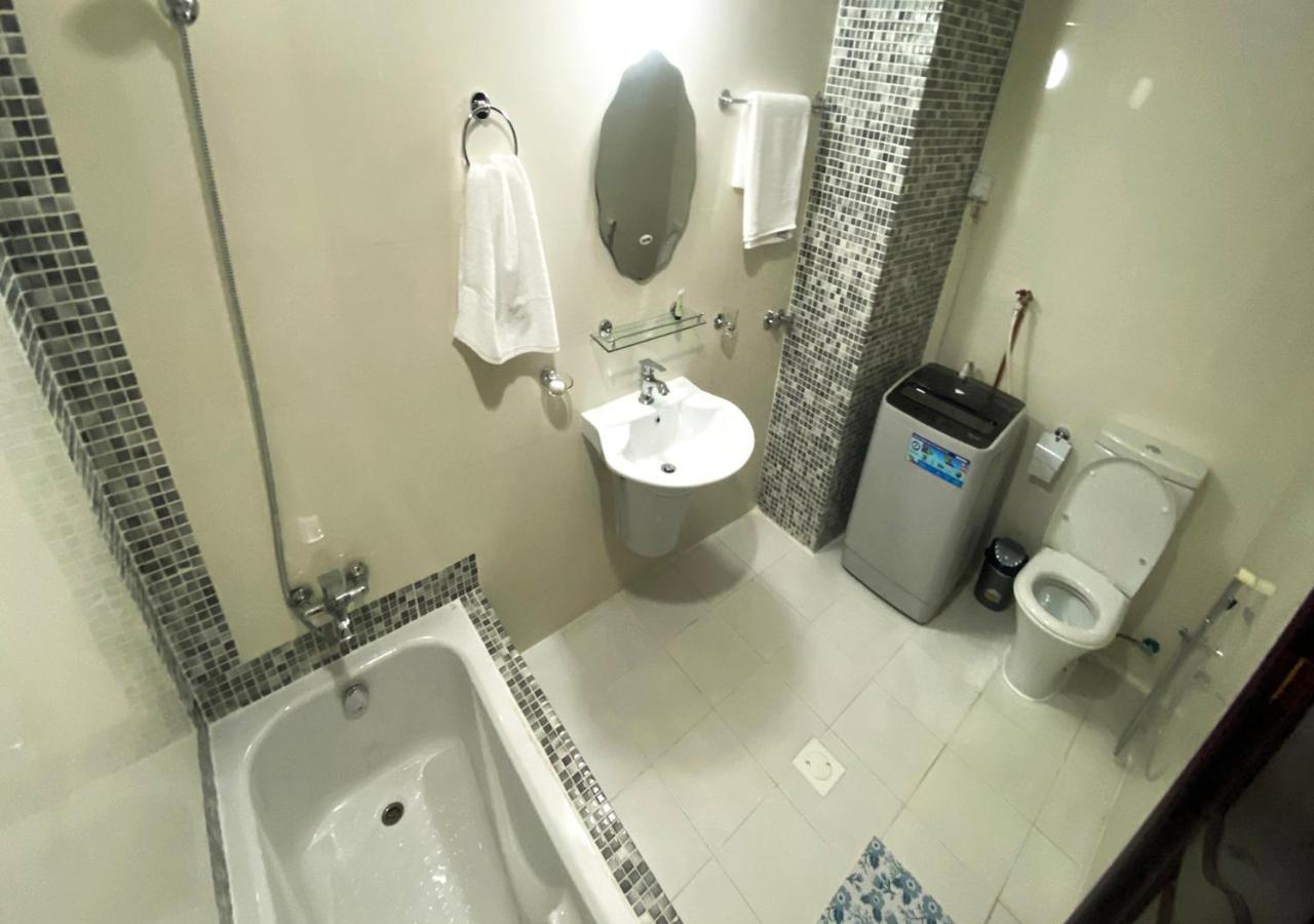 Majestic Hotel Ad Dawhah Esterno foto