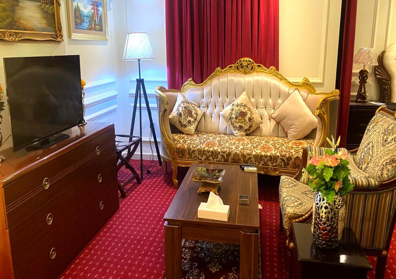 Majestic Hotel Ad Dawhah Esterno foto